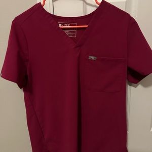 Figs raspberry one pocket scrub top